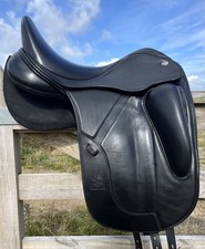 Fairfax Gareth 18 Inch