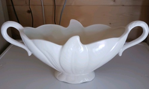 White decorative flower - white,