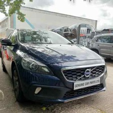 Volvo v40 cross - d4,