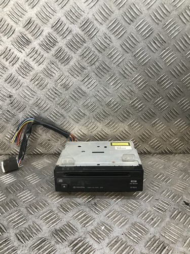 Toyota yaris 2003 - toyota, dvd