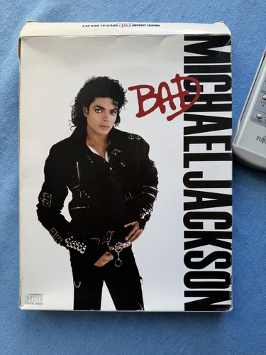 Michael jackson bad - michael, tour