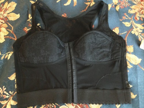Carnival front closure - front,