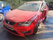 Breaking SEAT LEON MK3 FR 2014 RED 5 Door 6 Speed 1.4 TFSI CZEA Wheel Nut Only*