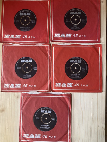 Gilbert sullivan singles - x,