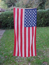 VINTAGE AMERICAN 50 STARS & STRIPES 4' x 2' COTTON NATIONAL FLAG