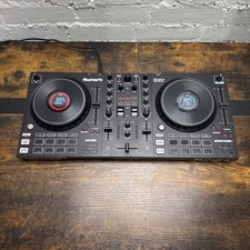 Numark Mixtrack Platinum FX -