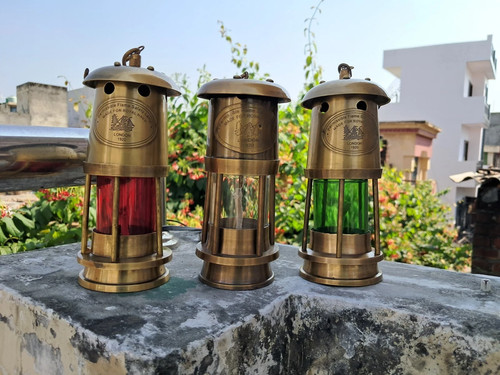 Antique brass oil lamp - oil,