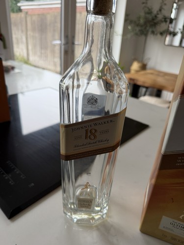 Johnnie walker aged years - johnnie,