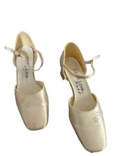 Ivory bridesmaid shoes size 6 1/2