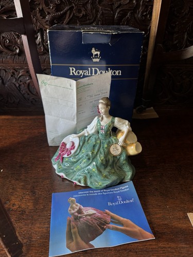 Large royal doulton figure - royal,