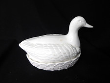Portmeirion Duck on Nest Dish