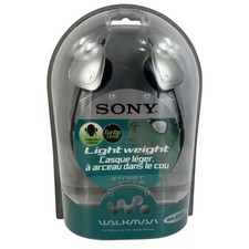 Vintage 2004 Sony Walkman