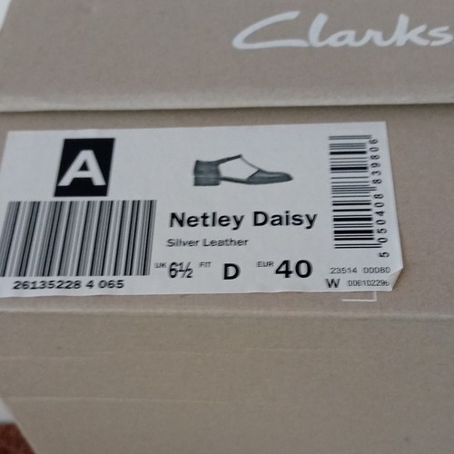 Clarks netley daisy silver - clarks,