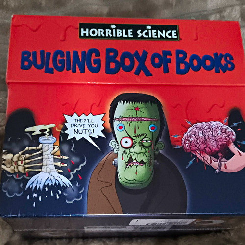Scholastic horrible science - horrible,