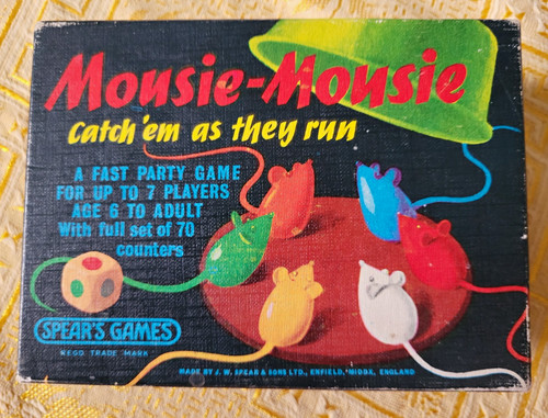 Mousie spears - spears, vintage