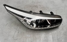 KIA CEED 2012 Drivers Right Side  Front Halogen Headlight LED  92102A2050