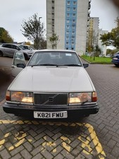 Volvo 1992 940 2L Turbo Petrol Engine Saloon Car.