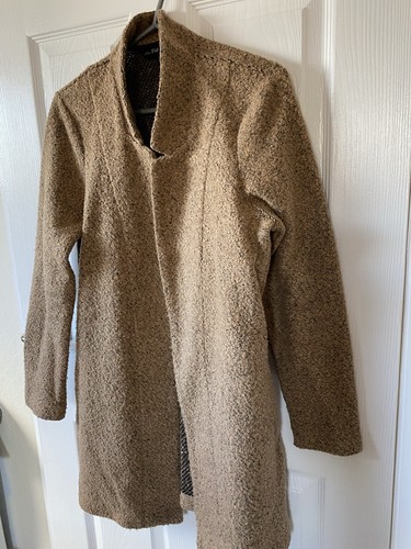 Lovely brown speckled - lovely, edge