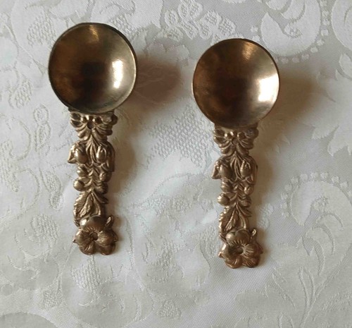 Retro brass ornamental - 2,