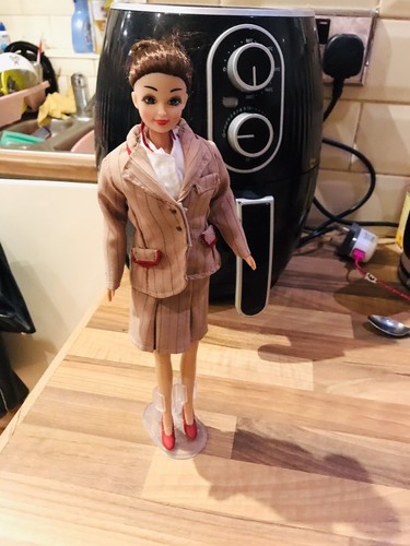 Rare emirates barbie doll - doll, on