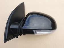 VW GOLF MK5 HATCHBACK 05-10. DOOR MIRROR LEFT PASSENGER'S SIDE NEARSIDE. BLACK 
