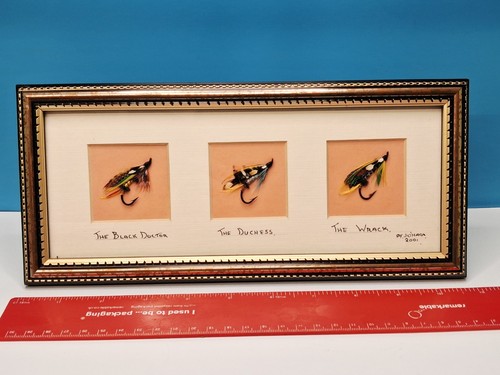 Vintage framed three-aperture
