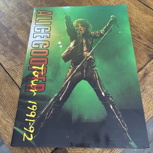 Alice cooper tour program - alice,