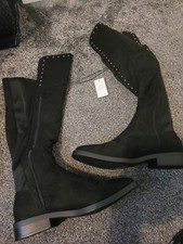 Yours limited collection