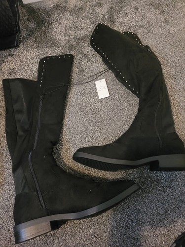 Yours limited collection