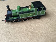 Bachmann 31-051 Class J72 0-6-0T 69023 In Light Green Livery OO Gauge
