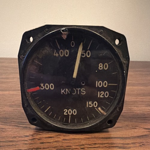 Vintage gauge military - vintage, us