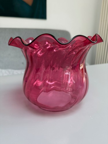 Antique wrythen wavy top - wavy,