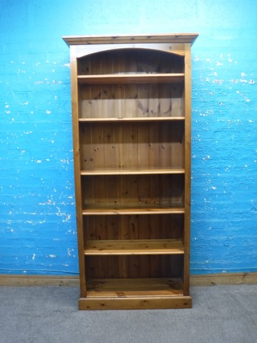 Large chunky solid - chunky, wood