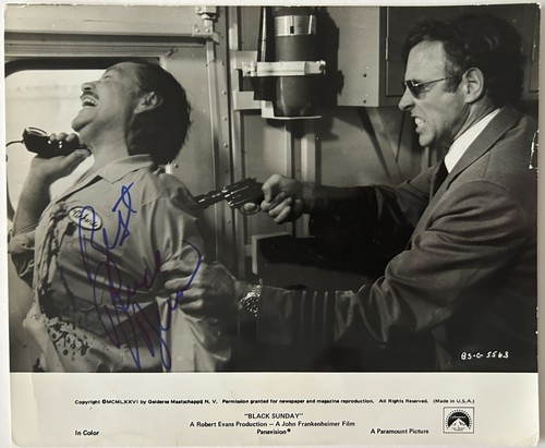 Black sunday autograph bruce - black,