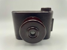 Vintage V P Twin Brown Bakelite Film Camera - Shutter Working