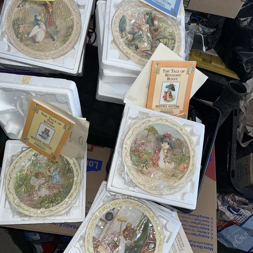 Beatrix potter lot plates - 5,