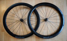 Bontrager Aeolus 5 Carbon Disc Wheels TLR Brand New QR Tubeless road gravel 700c