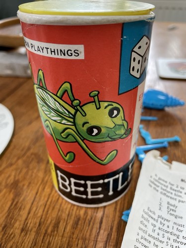 Vintage build beetle game - build,