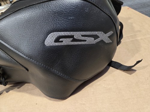 Gsx1400 bagster tank cover - bagster,