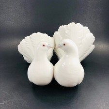 Lladro Couple of Doves #1169