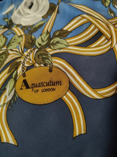 Aquascutum london silk - of,