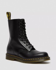 BRAND NEW! Dr Martens Original