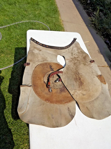 Used vintage heavy leather - vintage,