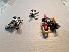 BRITAINS SPEEDWAY BIKE + SPARE RIDER + RACING MOTORBIKE WITH SIDE CAR