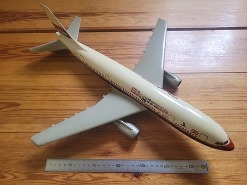 Rare bourbon models - bourbon, scale