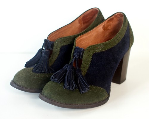 Woman brogue style - woman's,