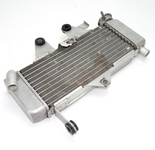 Original water radiator - water,