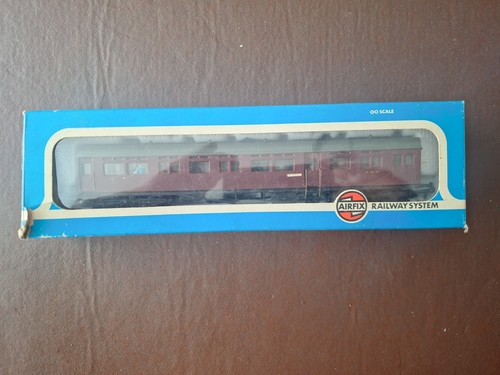 Airfix 54256 maroon - maroon, collett