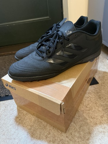 Adidas football trainers - football,