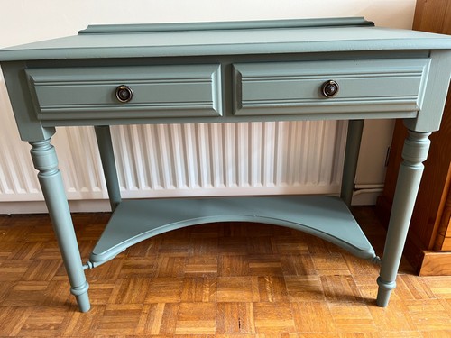 Ducal dressing table - /, desk